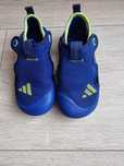 Продавам детски сандали Adidas