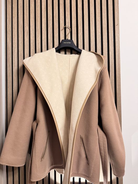 Двулицево палто Louis Vuitton