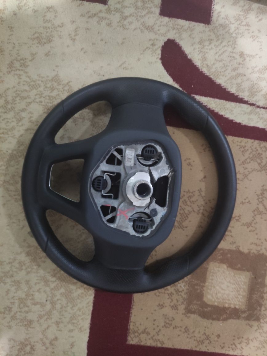 Rul sotiladi Hyundai dizayn