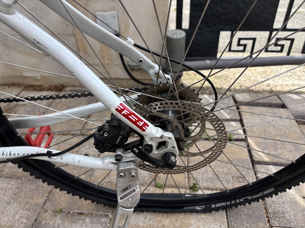 Bicicleta focus stare perfecta frane disc hidraulice