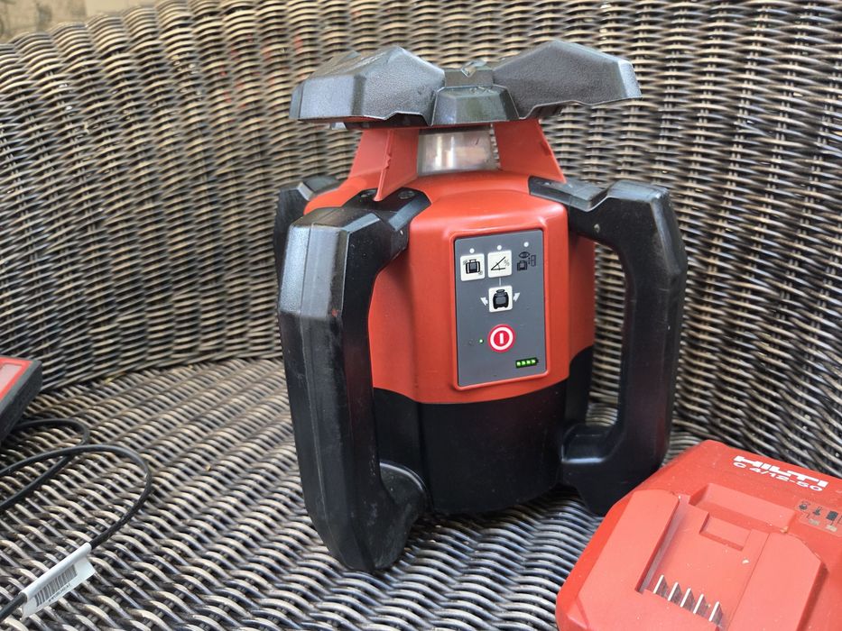 Nivela laser Hilti PR 30 HVS cu dubla panta orizontal vertical