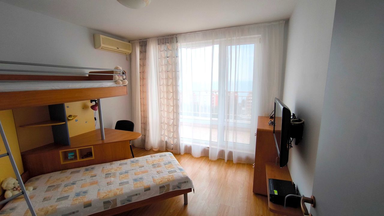 Продава се Тристаен апартамент в Свети Влас - 82 кв.м за 1097 €/кв.м - Снимка #15