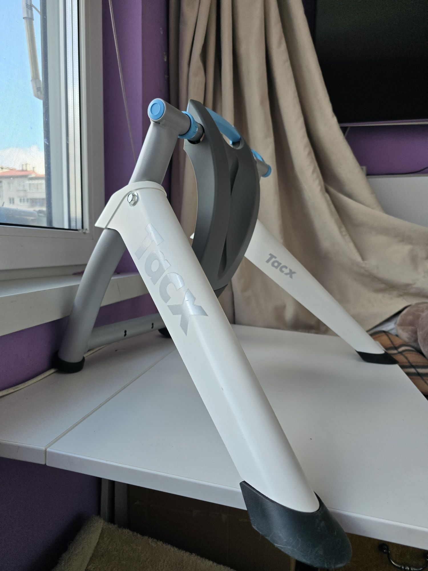Tacx Flow Smart Trainer стойки за велосипед