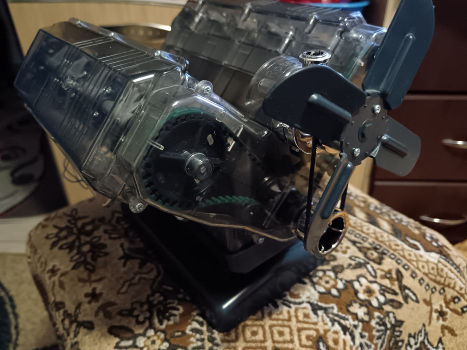 Kit model V8 250 piese