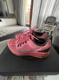 Дамски маратонки Nike 37,5