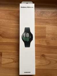 Продам часы самсунг Galaxy Watch4 в отличном состоянии, торг имеется