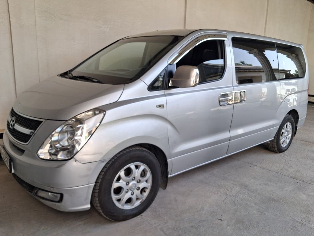 Hyundai stared 2009 yil