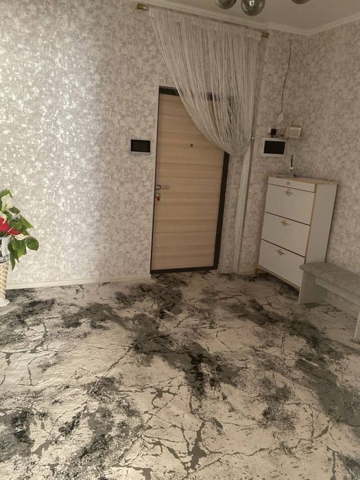 Продается 3-комнатная квартира, массив Карасу-6, ориентир Мечеть