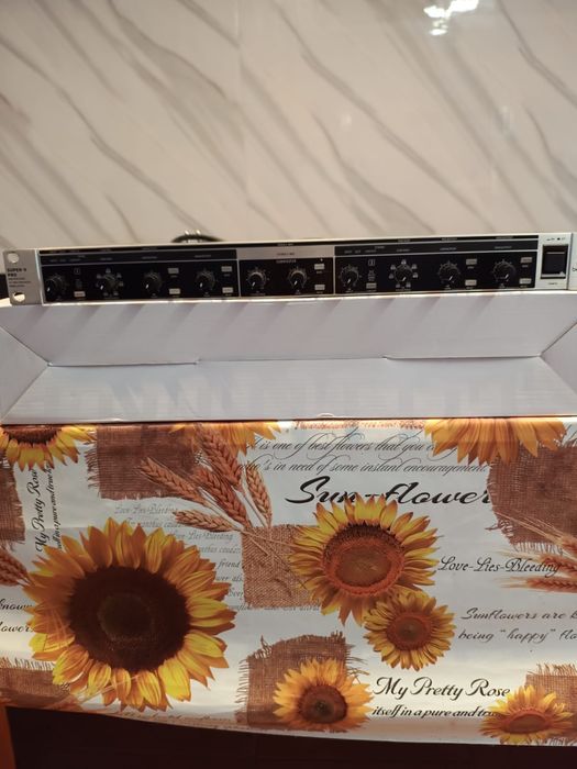 Crossower Behringer CX 2310 V2