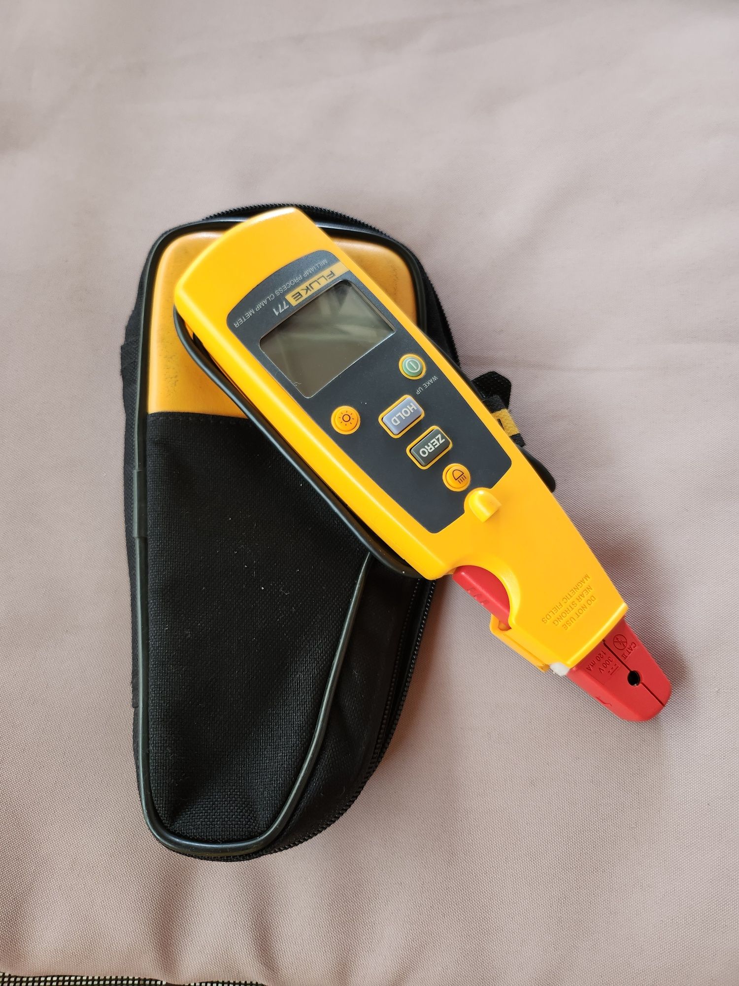 Aparat Fluke 771