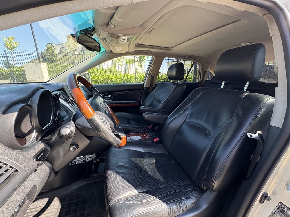 Продавам лексус/Lexus rx300 бензин 3.0