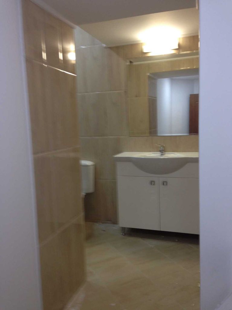 Дава се под наем Едностаен апартамент в Асеновград - 50 кв.м за 255 € - Снимка #3