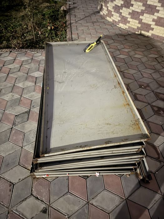 Лист железный и и нн ннн