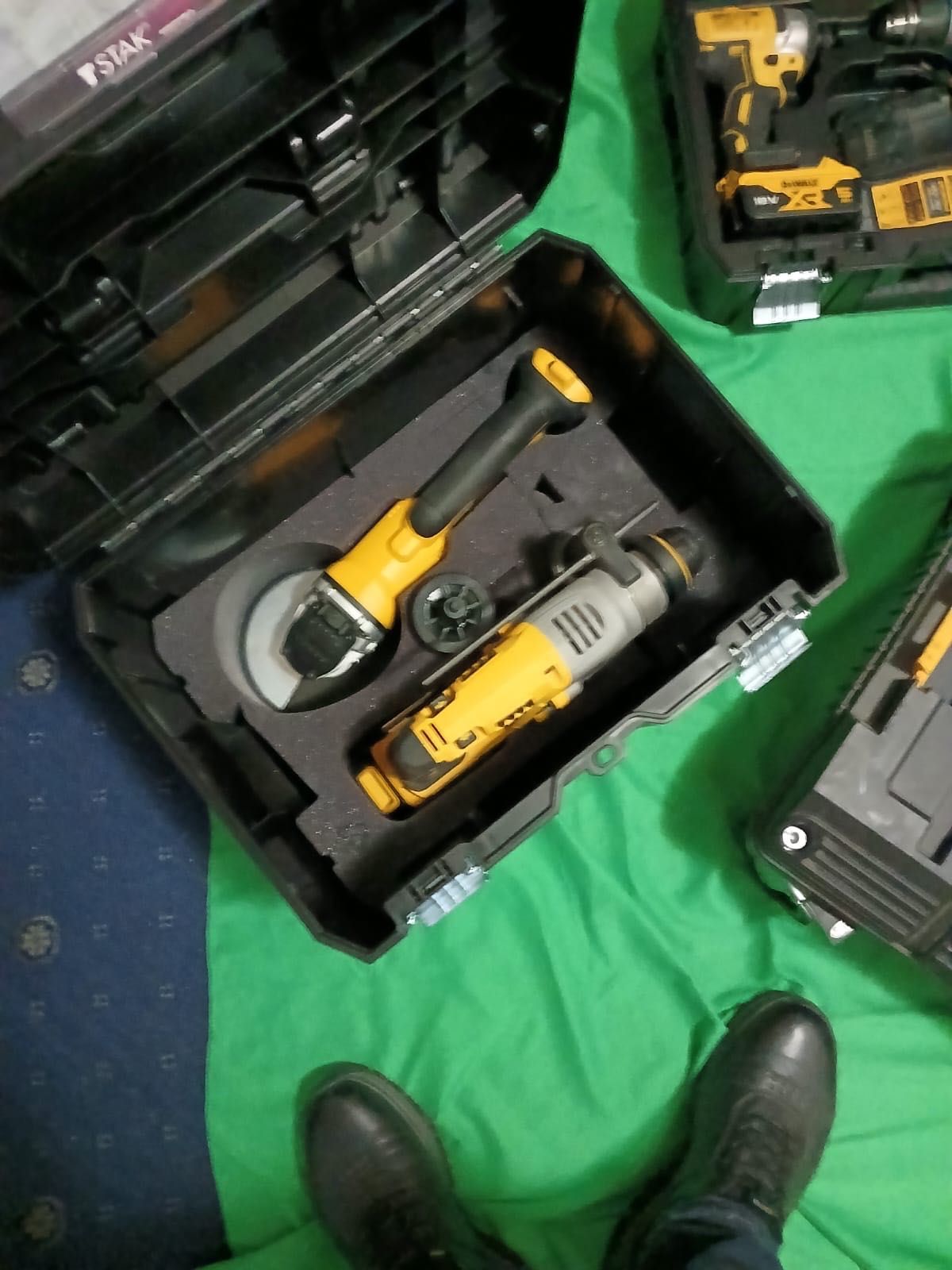 Set scule DEWALT