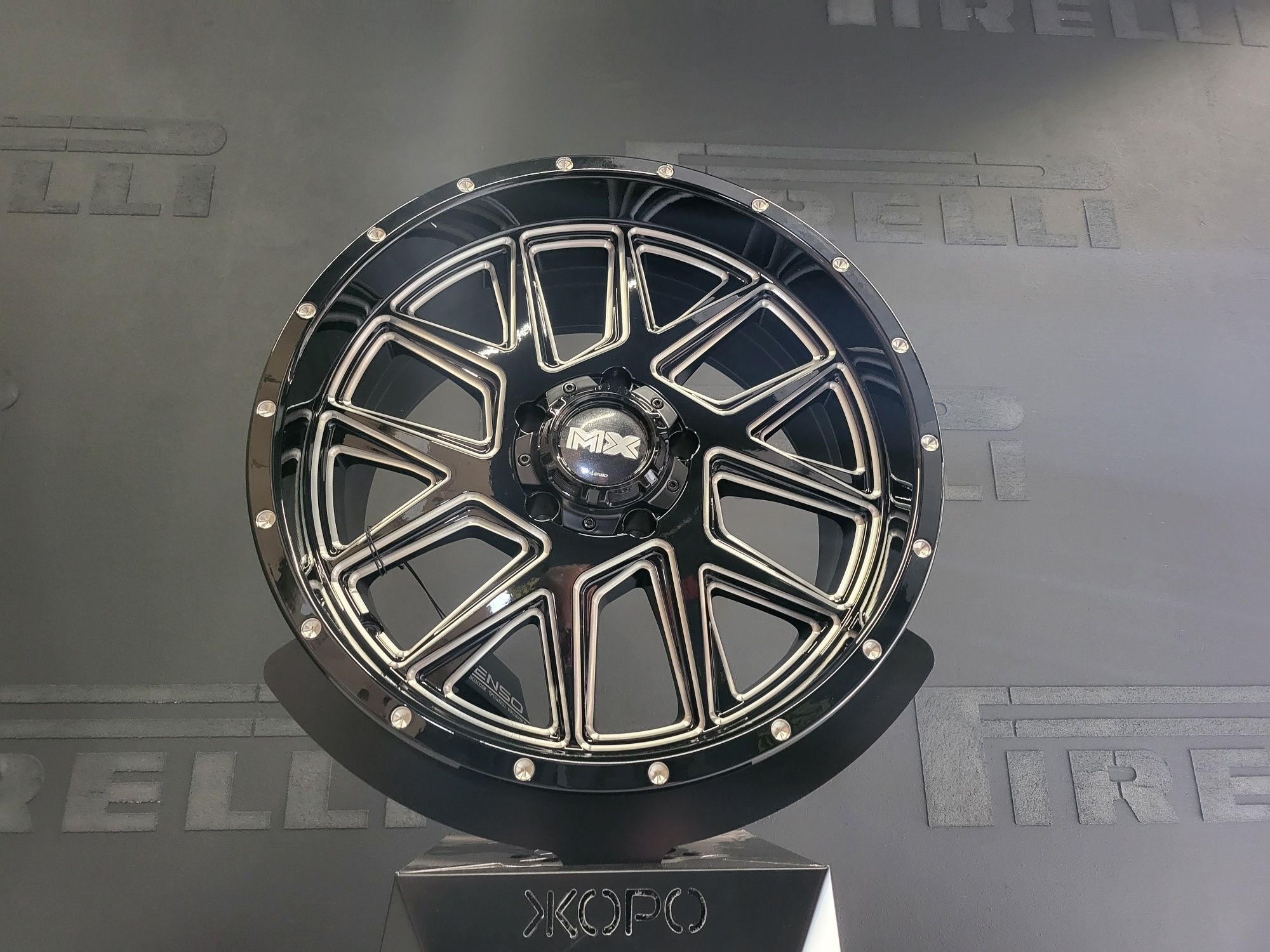 18цола 5х127 Jeep Lenso Wrangler