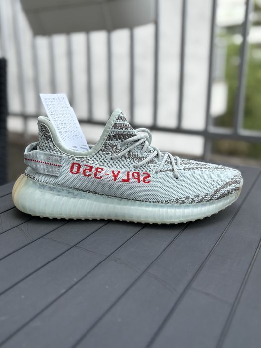 Yeezy 350 vanzare