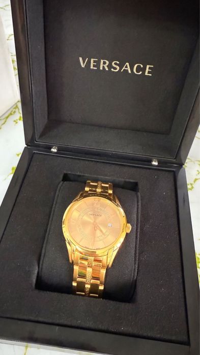 Versace часы золото