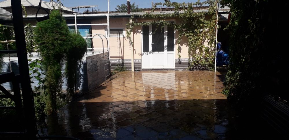 Vadakachkada hovli sotiladi!