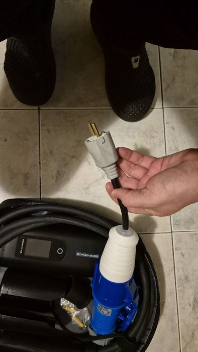 Mобилна зарядна станция за американска Тесла S,3,X,Y гаранционна