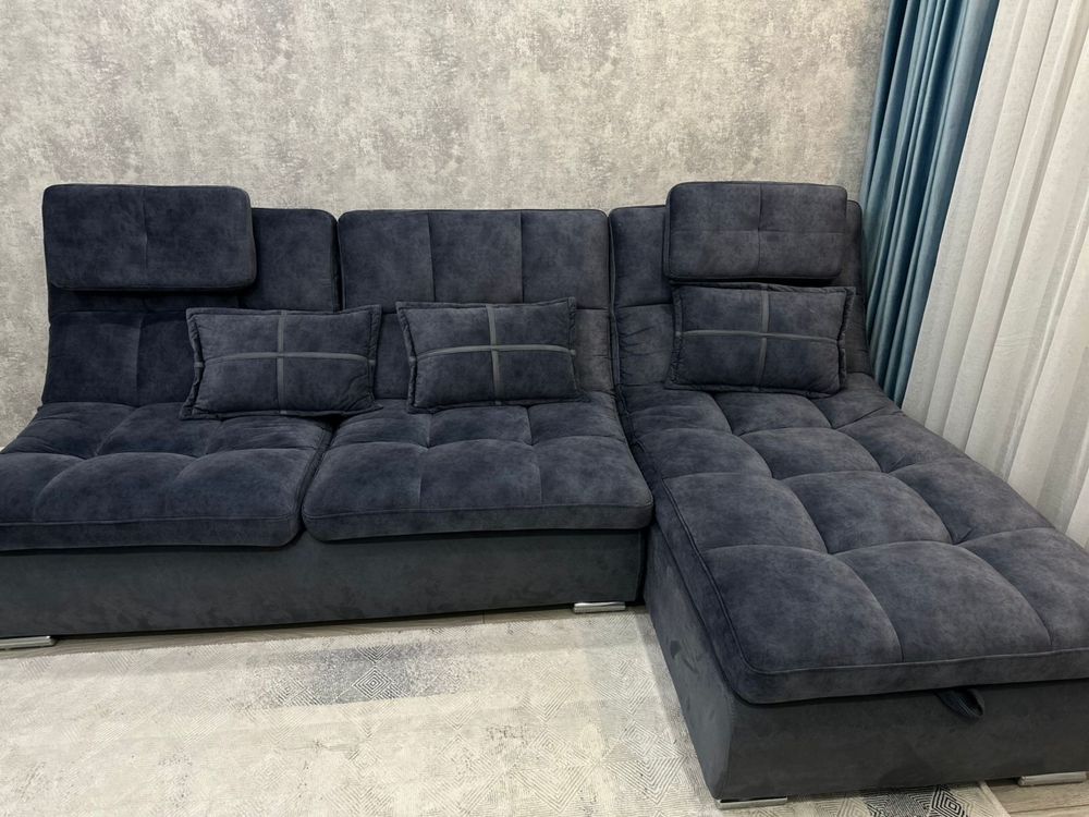 Продам Диван состояние нового.