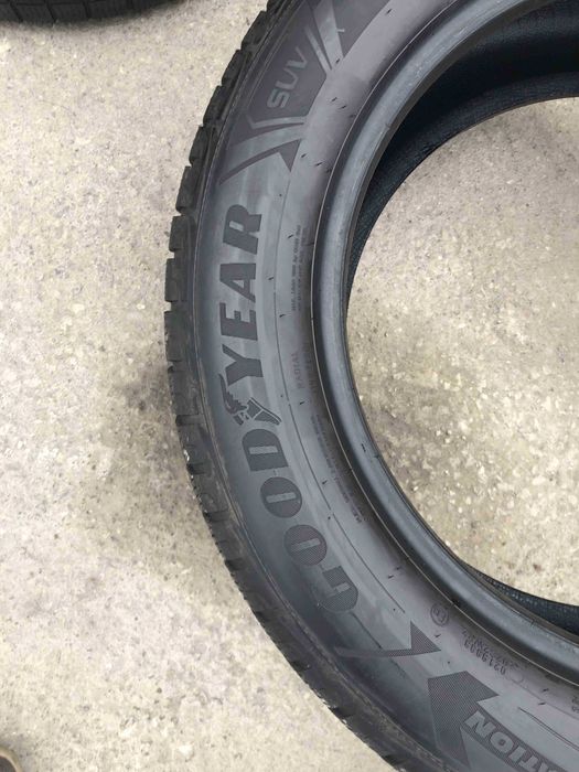 SET 4 Anvelope Iarna 255/55 R19 GOODYEAR Ultragrip perfirmance - SUV