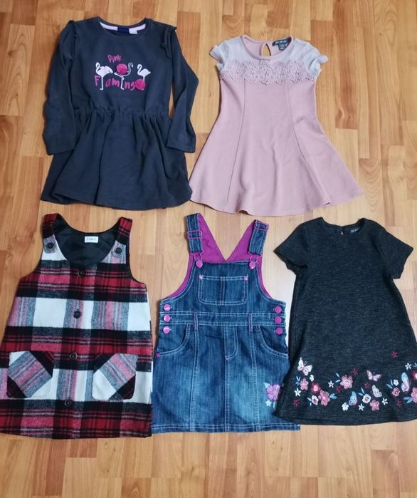 Rochii superbe fetite 4-5 ani