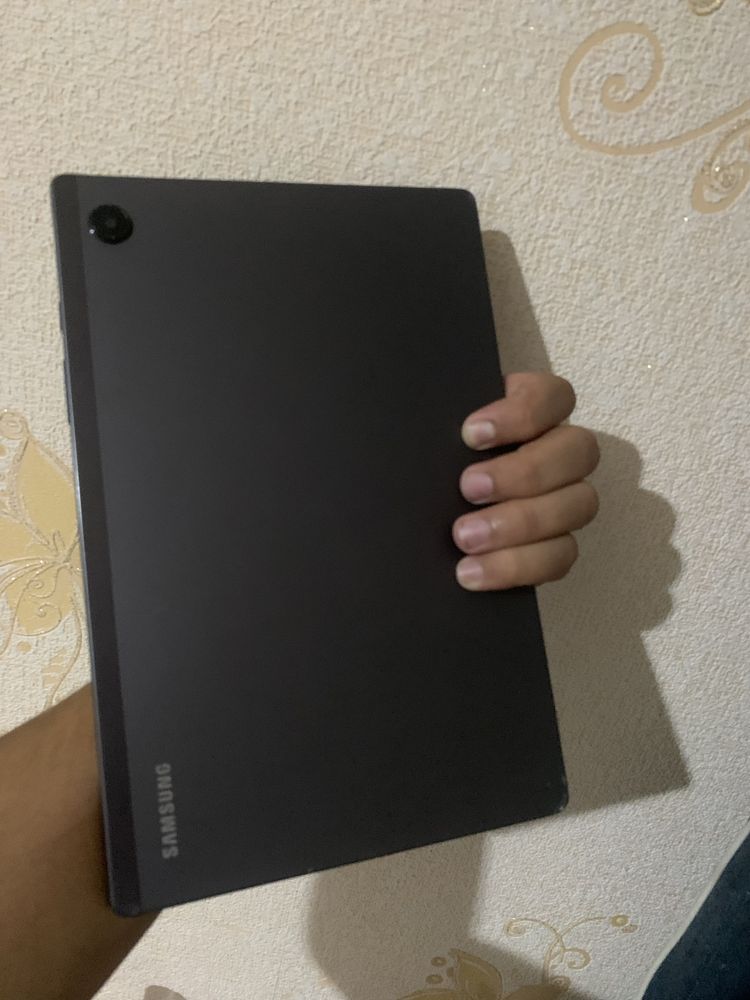 Planshet tab a8 sotiladi