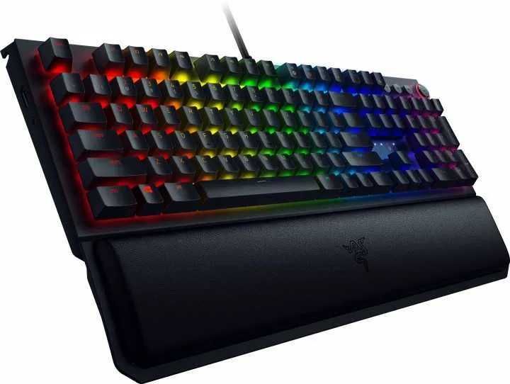 Tastatura Gaming Mecanica Razer BlackWidow Elite RZ03-02620100-R3M1