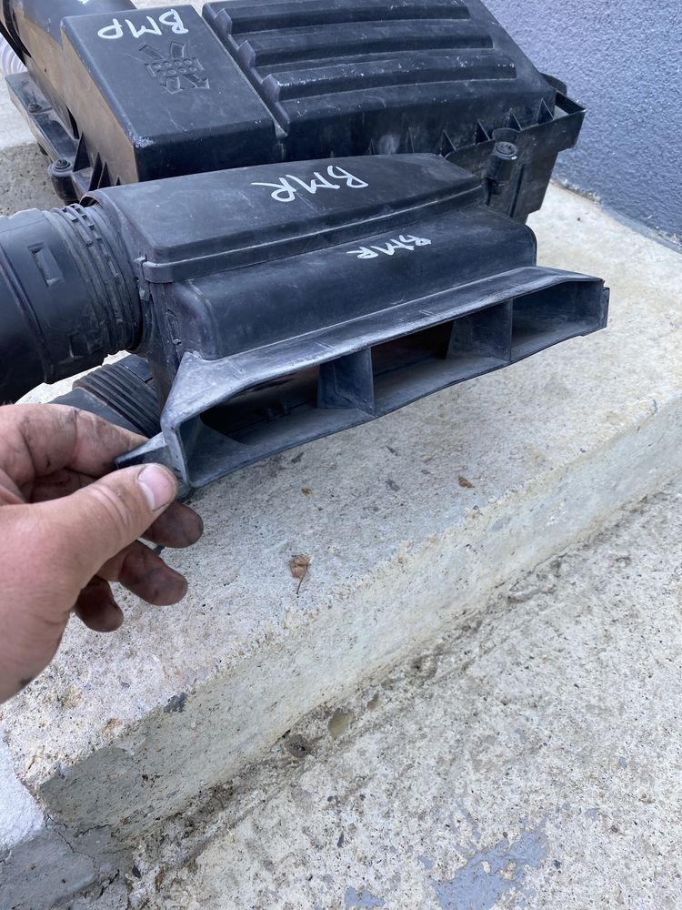 Carcasa filtru aer,furtun aer,prindere trager pt passat b6