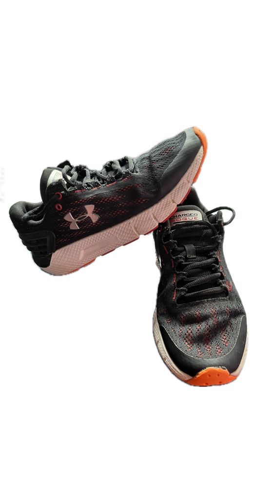 Under Armour Charged Rogue