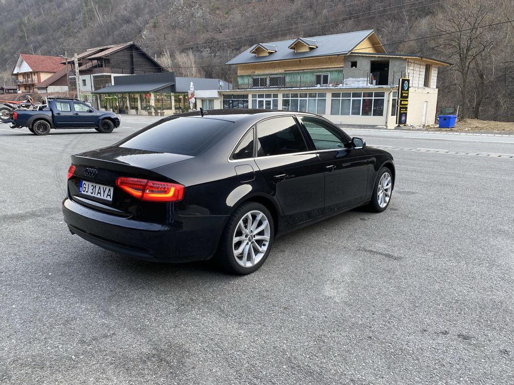 Audi A4 B8.5 Facelift/ Vand sau Schimb