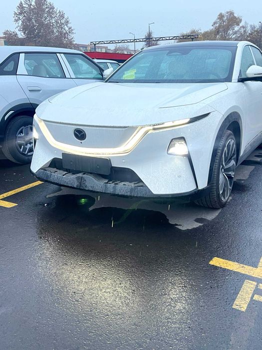 Mazda ez 60 Notarius