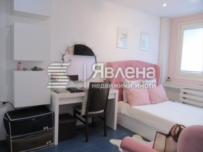 Продава се Тристаен апартамент в Пловдив, Тракия - 91 кв.м за 1737 €/кв.м - Снимка #5