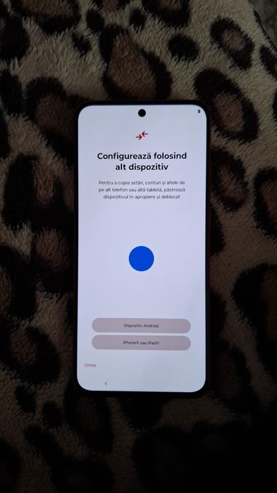 Motorola edge 50 neo,5g,256GB,8GB RAM.