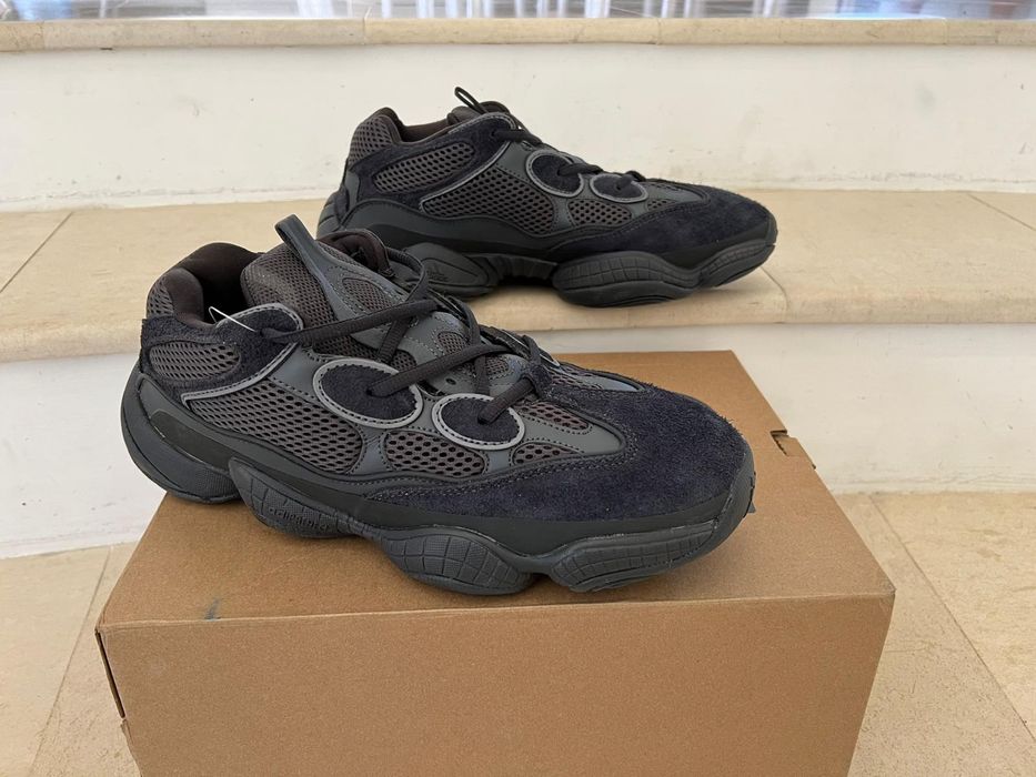 Yeezy 500 carbon gray 45 1/3 (real 44-44.5)