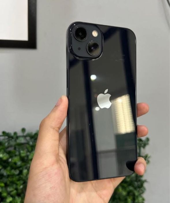 Okazie Black Friday: iphone 13 mini cu 94% Bateria