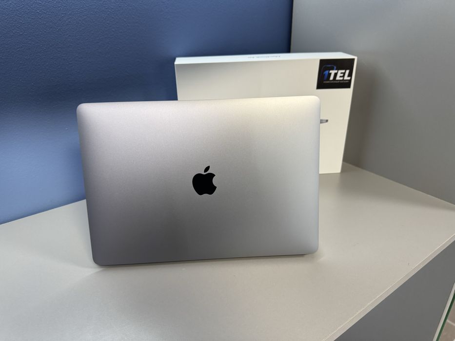 Macbook Air 13 m1 100%