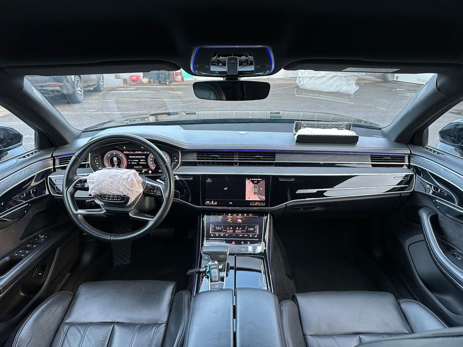 Audi a8 long quatro / usor avariat