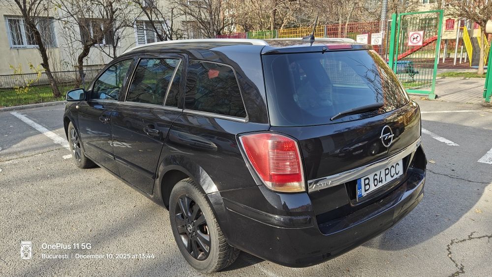 Vand Opel Astra H, an 2005.