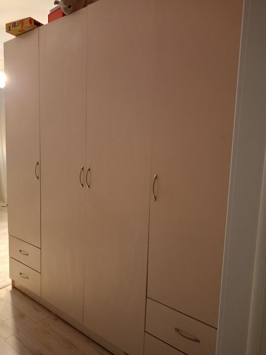 Продаётся шкаф б/у