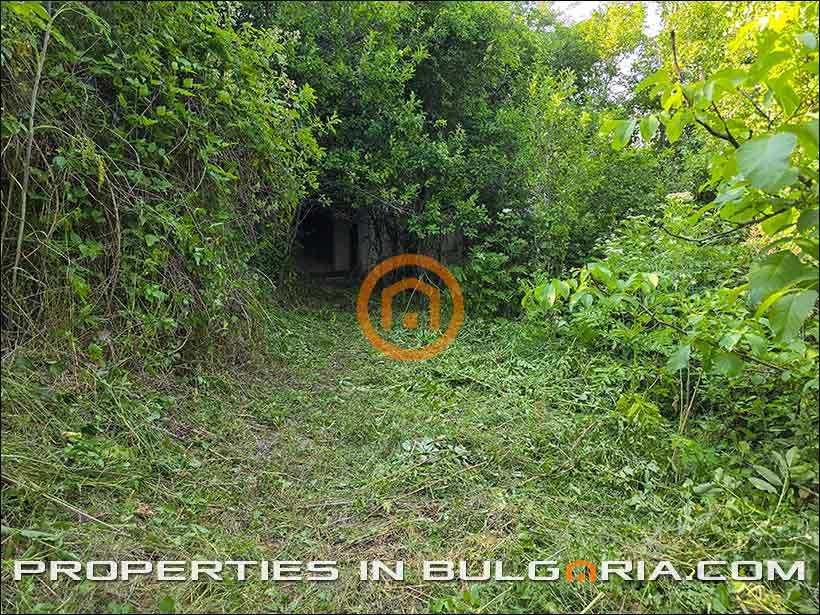 Селски имот перфектен за къща за гости в Еленския Балкан