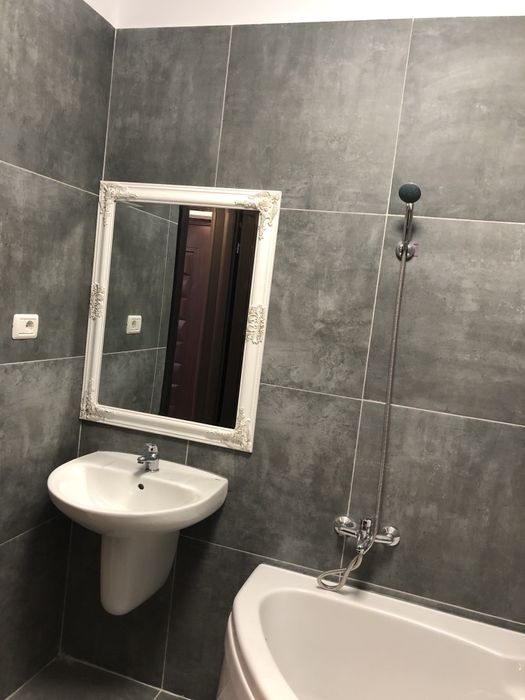 De vânzare apartament 2 camere Militari Residence Rezervelor