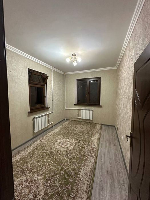 Квартира на Дружба Народов -Нархоз 2/8/9 общ пл 60м  чистый ремонт