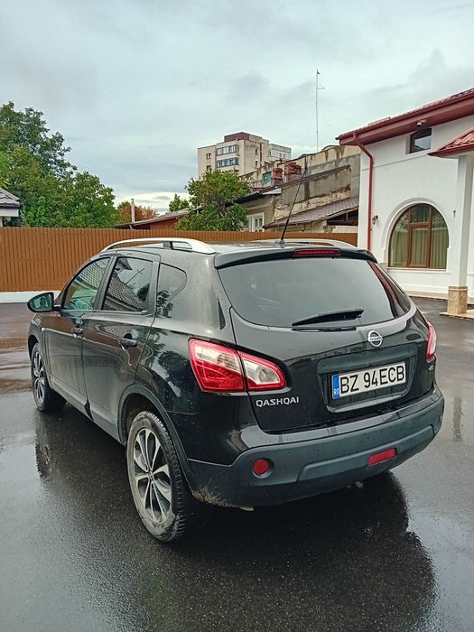 Vând nissan qashqai  1,6 dti,130cp.