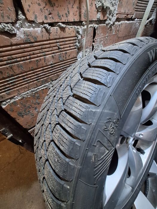 Гуми с джанти от БМВ е 60