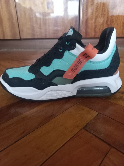 Продавам Jordan MA2