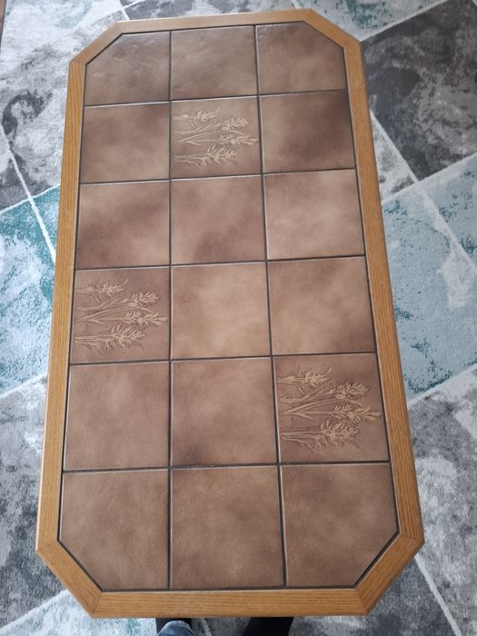 Vând masa din stejar