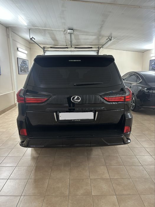Продаю LEXUS  LX 570