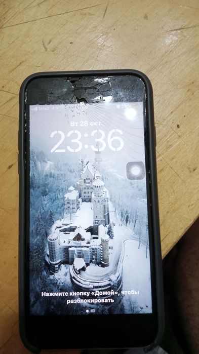 Обменяю айфон ce 2022 года 3 поколения на другой айфон