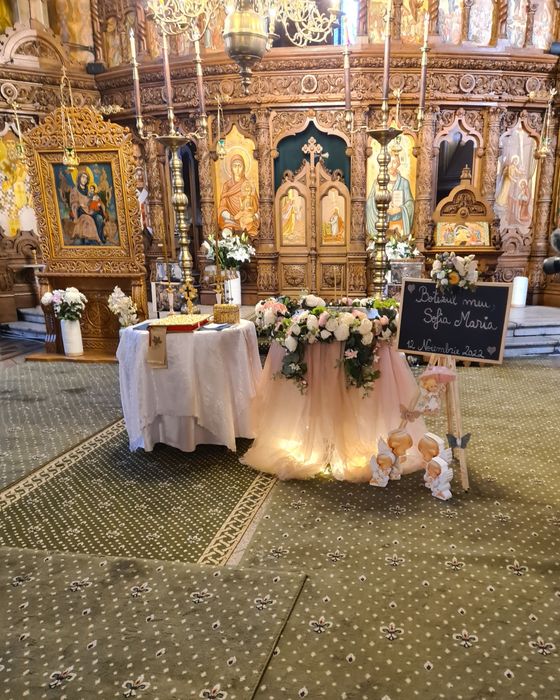 Aranjamente Evenimente  botez_biserica